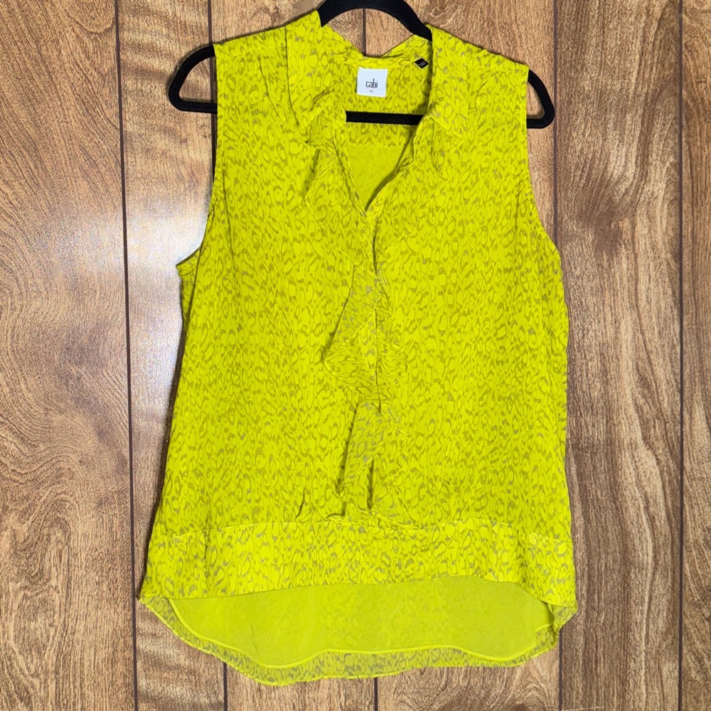 CAbi Reign Chartreuse Print Ruffle Sleeveless Blouse Top 3071 Womens Large